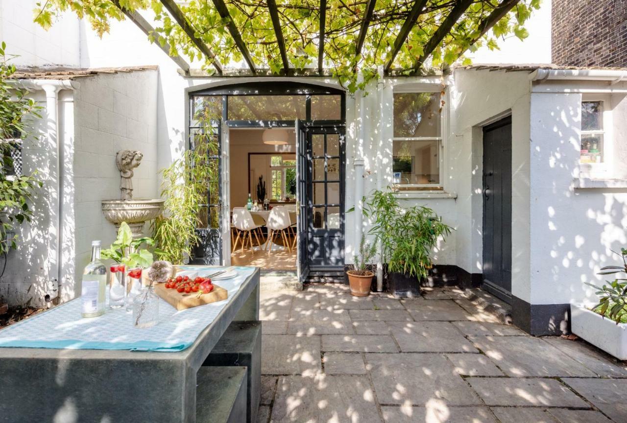 Gorgeous, 4 Bed Victorian House In Dollis Hill Villa Лондон Екстериор снимка